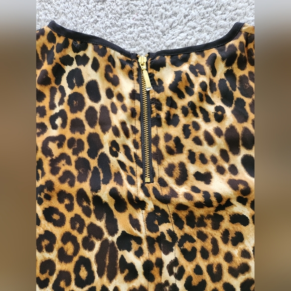 Express Leopard Print Zipper Back Sleeveless Loose Fit Blouse - Picture 7 of 8
